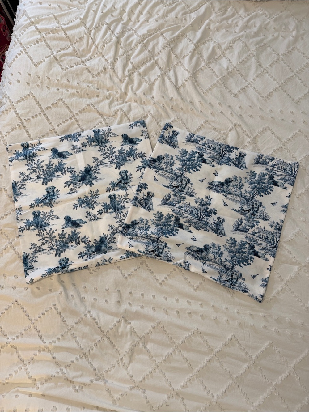 Set of Two Decorative Blue and White Toile Pillow Covers nwot
